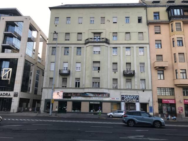 Apartament West *